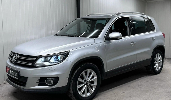 Volkswagen Tiguan cena 49900 przebieg: 209000, rok produkcji 2012 z Żmigród małe 562